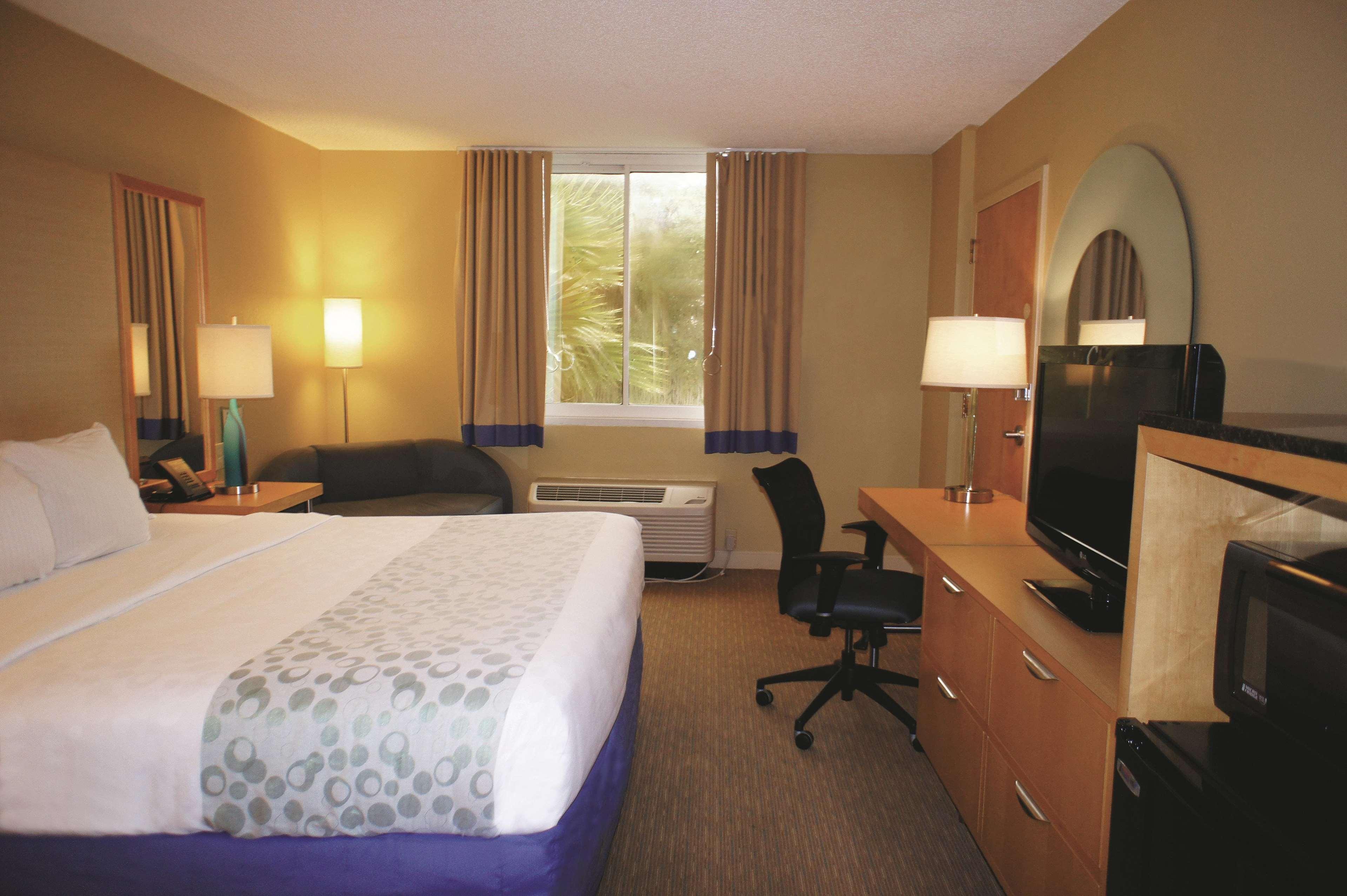 Hotel La Quinta By Wyndham Sarasota Downtown Extérieur photo