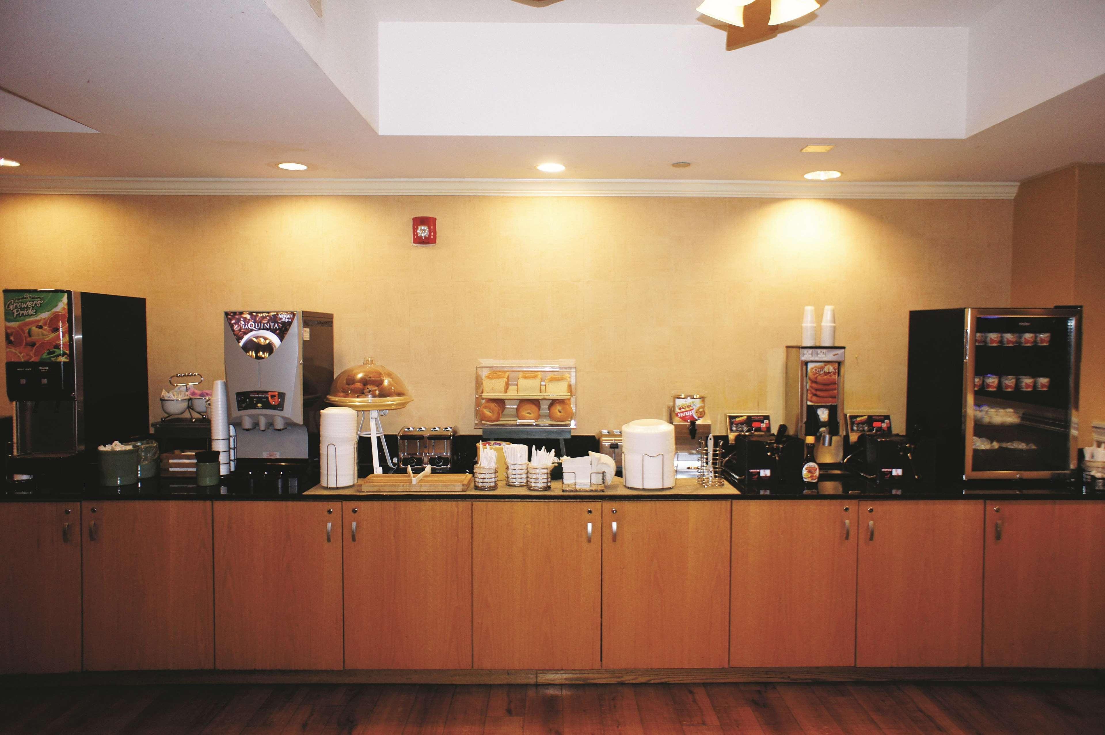Hotel La Quinta By Wyndham Sarasota Downtown Extérieur photo