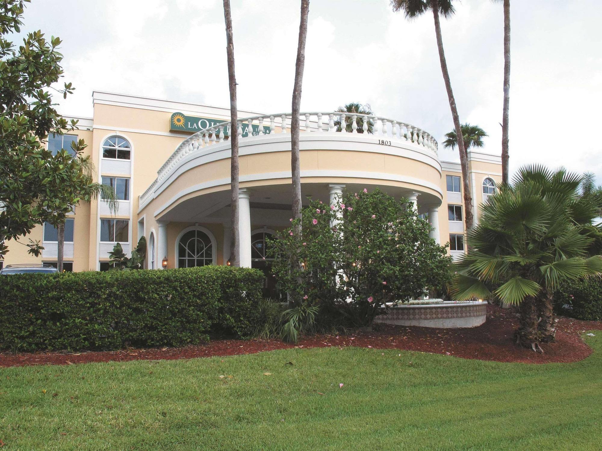 Hotel La Quinta By Wyndham Sarasota Downtown Extérieur photo